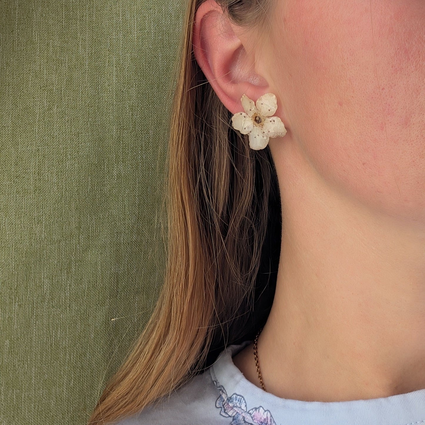 Apple bloom Stud Earrings