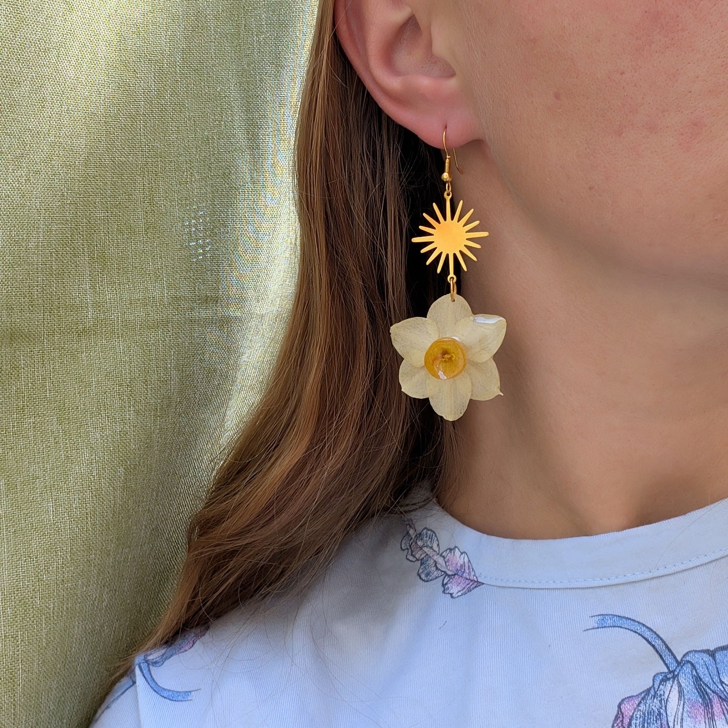 Sunbeam Daffodil Earrings