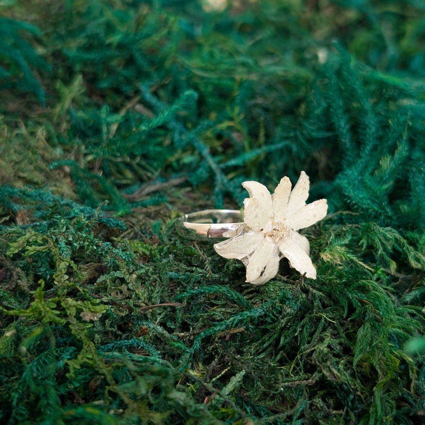 Whisper Petals Ring