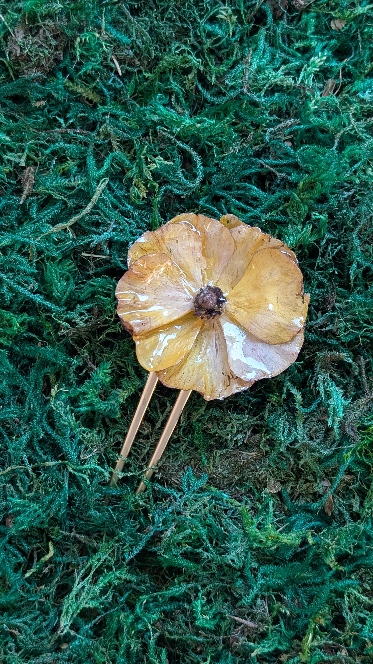Anemone French Hair Pin