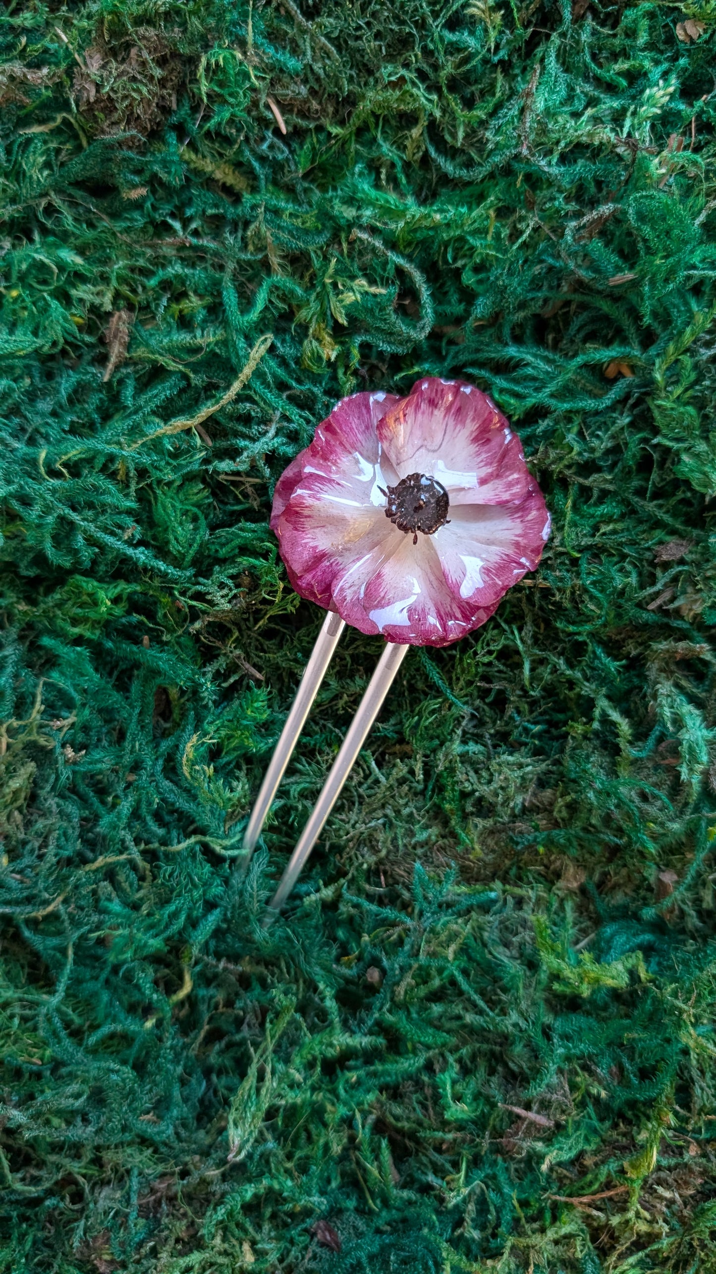 Anemone French Hair Pin