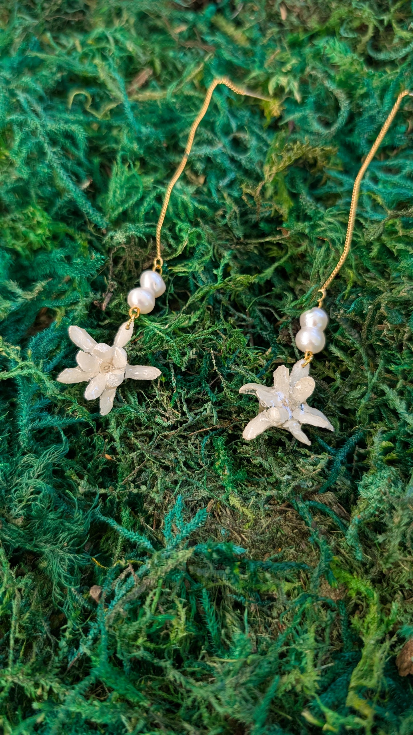 Jasmine Pearl Threader Earrings