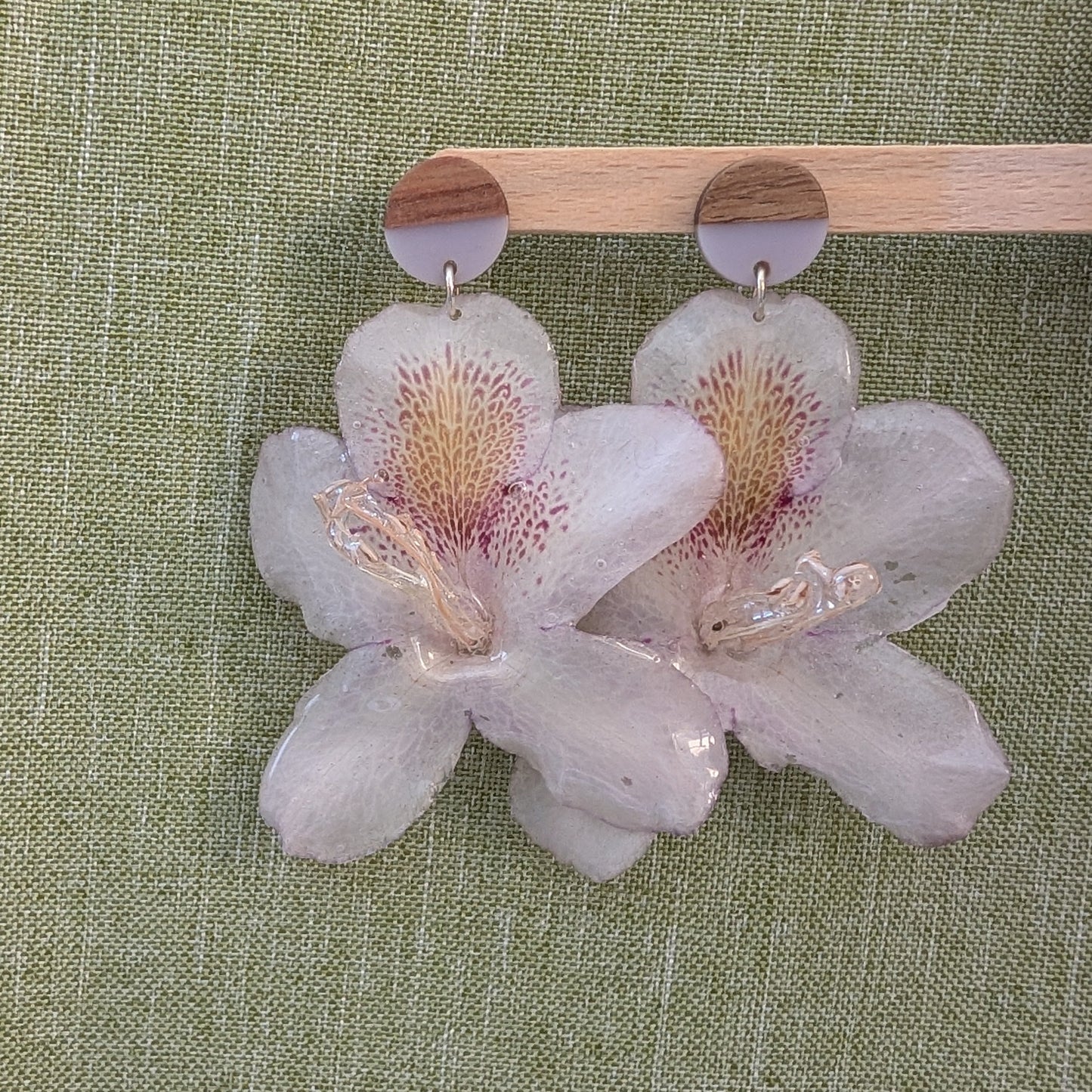 Orchid Whisper Earrings