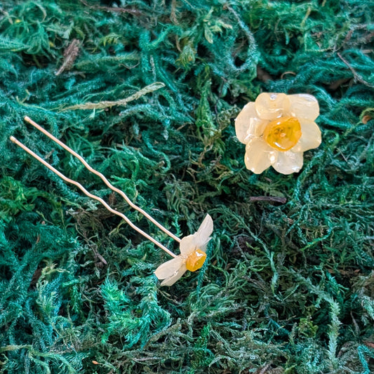 Daffodil Hair Pins