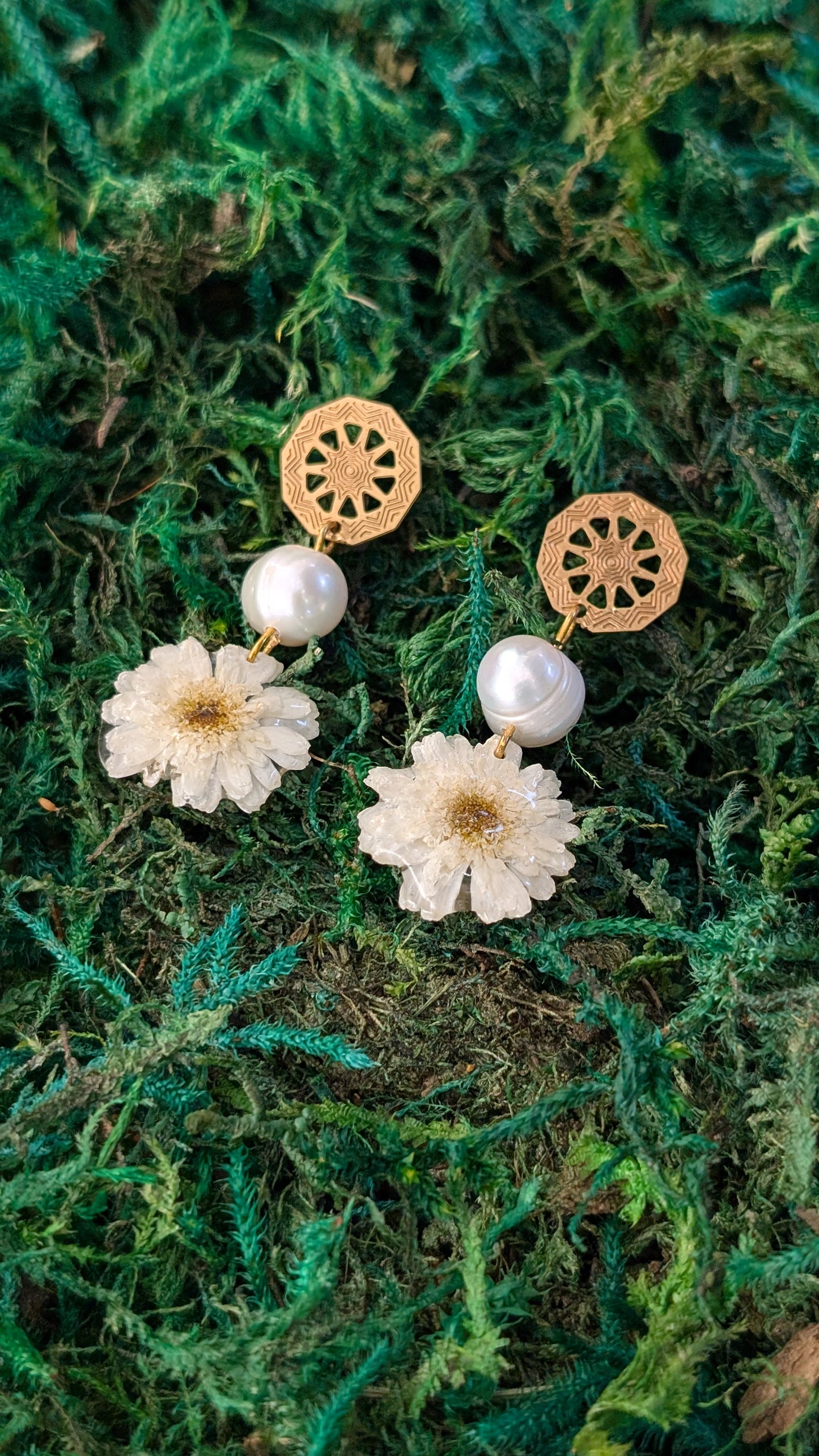 Pearl & Daisy Bloom Earrings